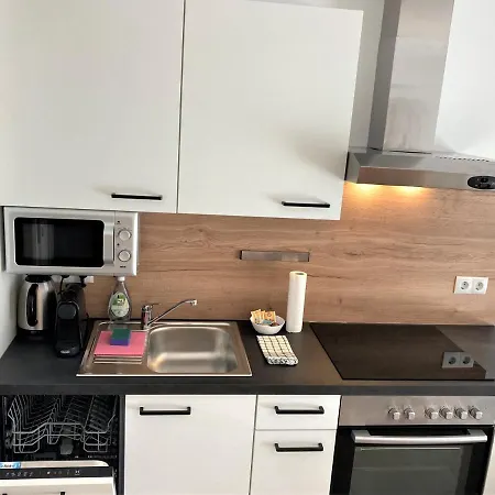 Promenade By Bestchoice - Self Check-in With Parking Option דירה