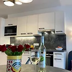 Promenade By Bestchoice - Self Check-in With Parking Option Apartment