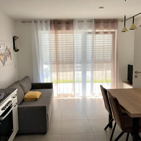 Apartman Promenade By Bestchoice - Self Check-in With Parking Option *