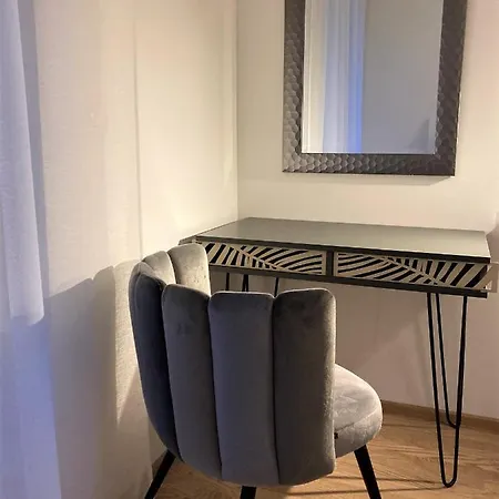 Promenade By Bestchoice - Self Check-in With Parking Option Apartman *