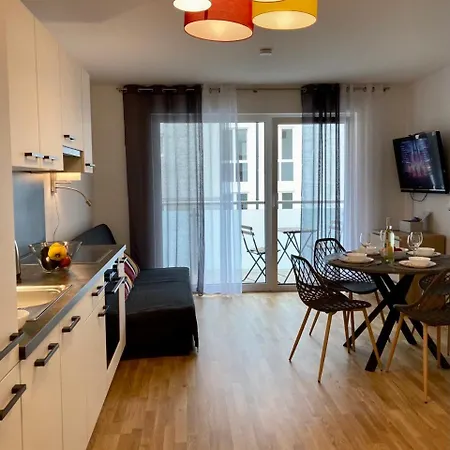 Promenade By Bestchoice - Self Check-in With Parking Option Apartman *